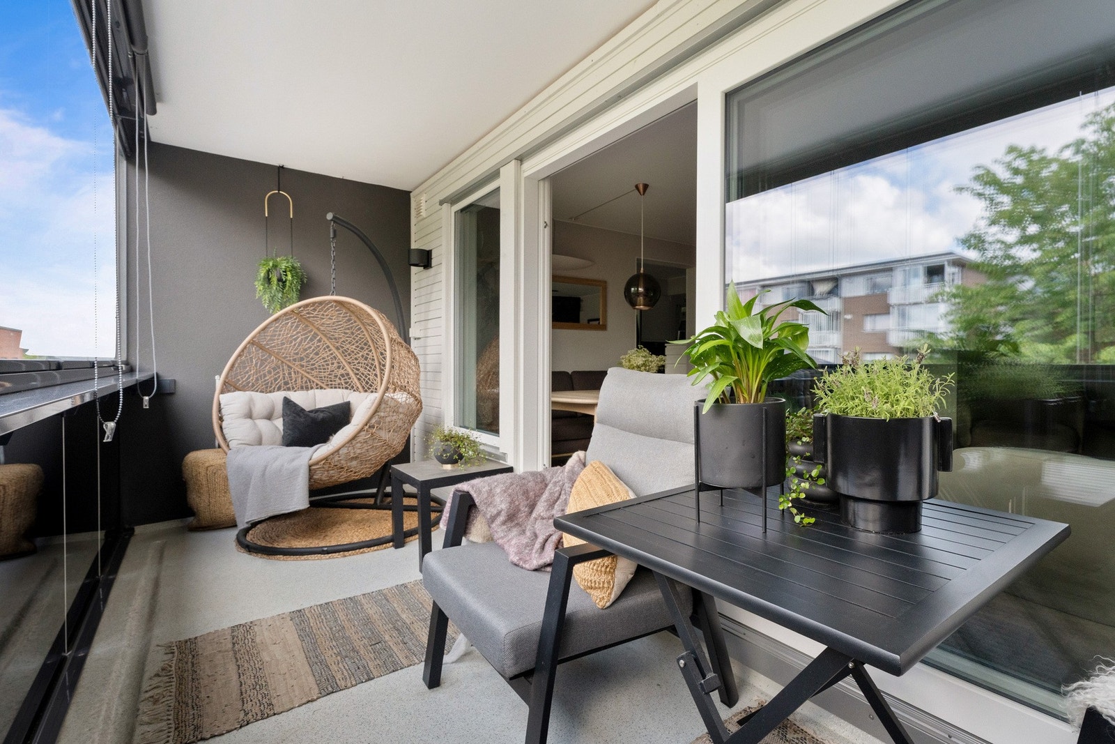 Innglasset veranda utvider utesesongen Galleribilde