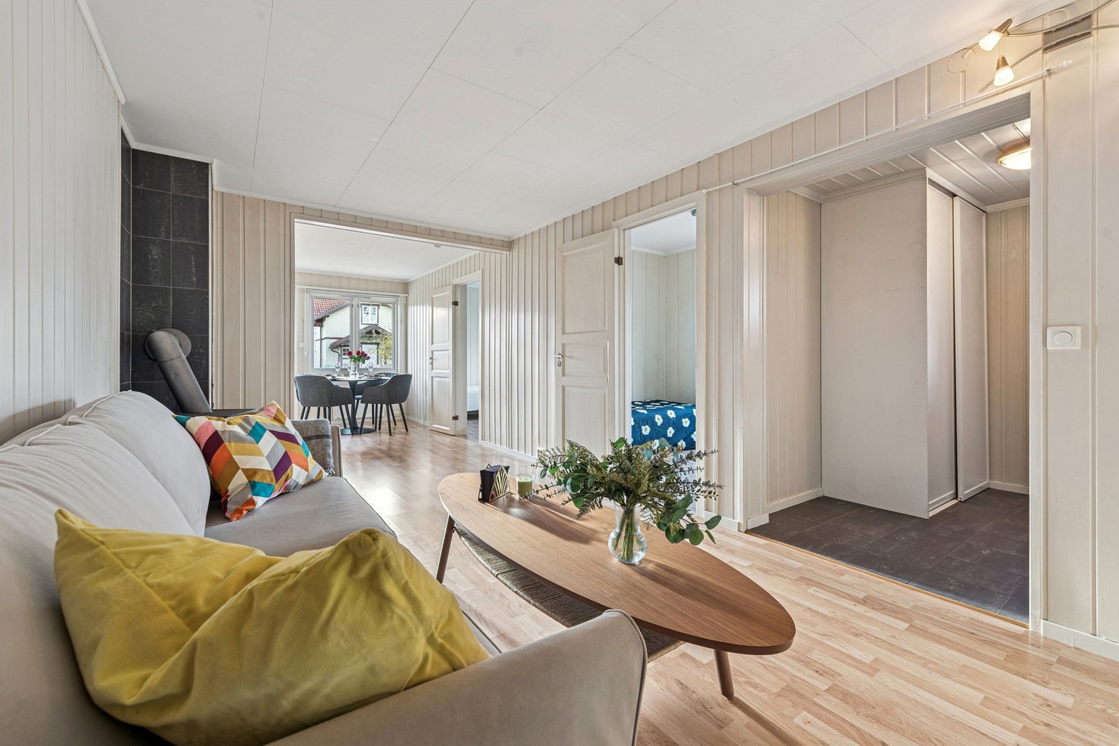 De lyse overflatene gir en behagelig helhet Galleribilde