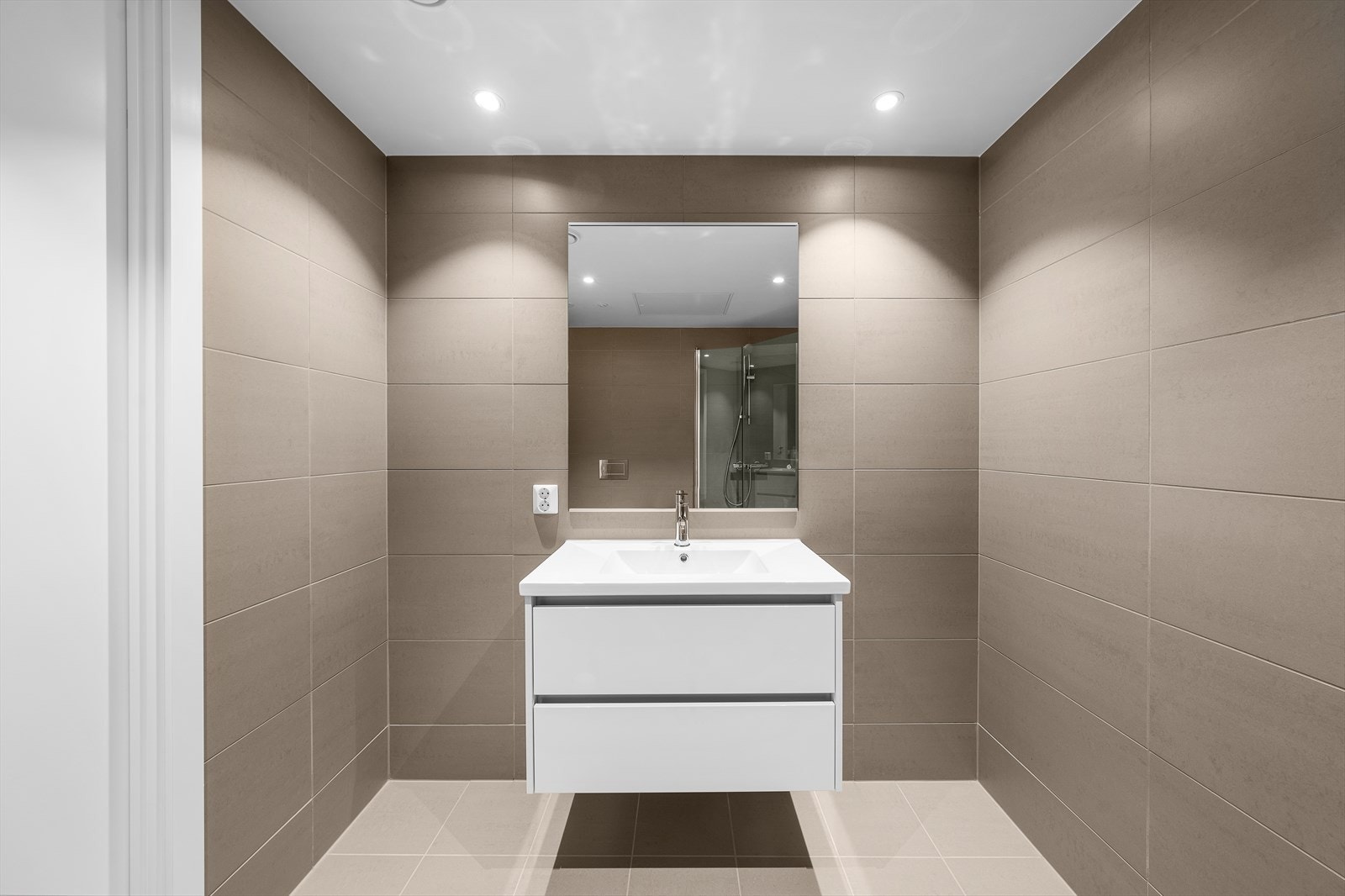 Opplegg for vaskemaskin Galleribilde