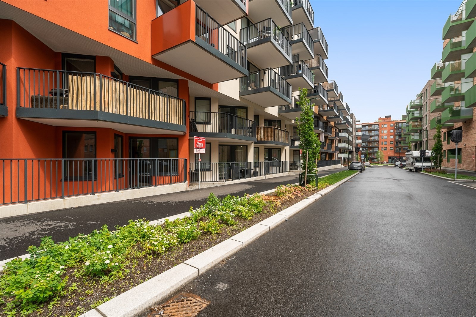 Nyere og attraktiv 2-roms leilighet med uteplass og kort vei til alt Galleribilde