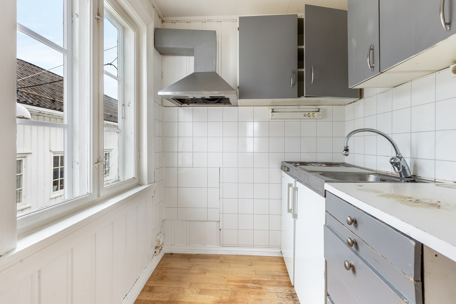 Enkelt kjøkken Galleribilde