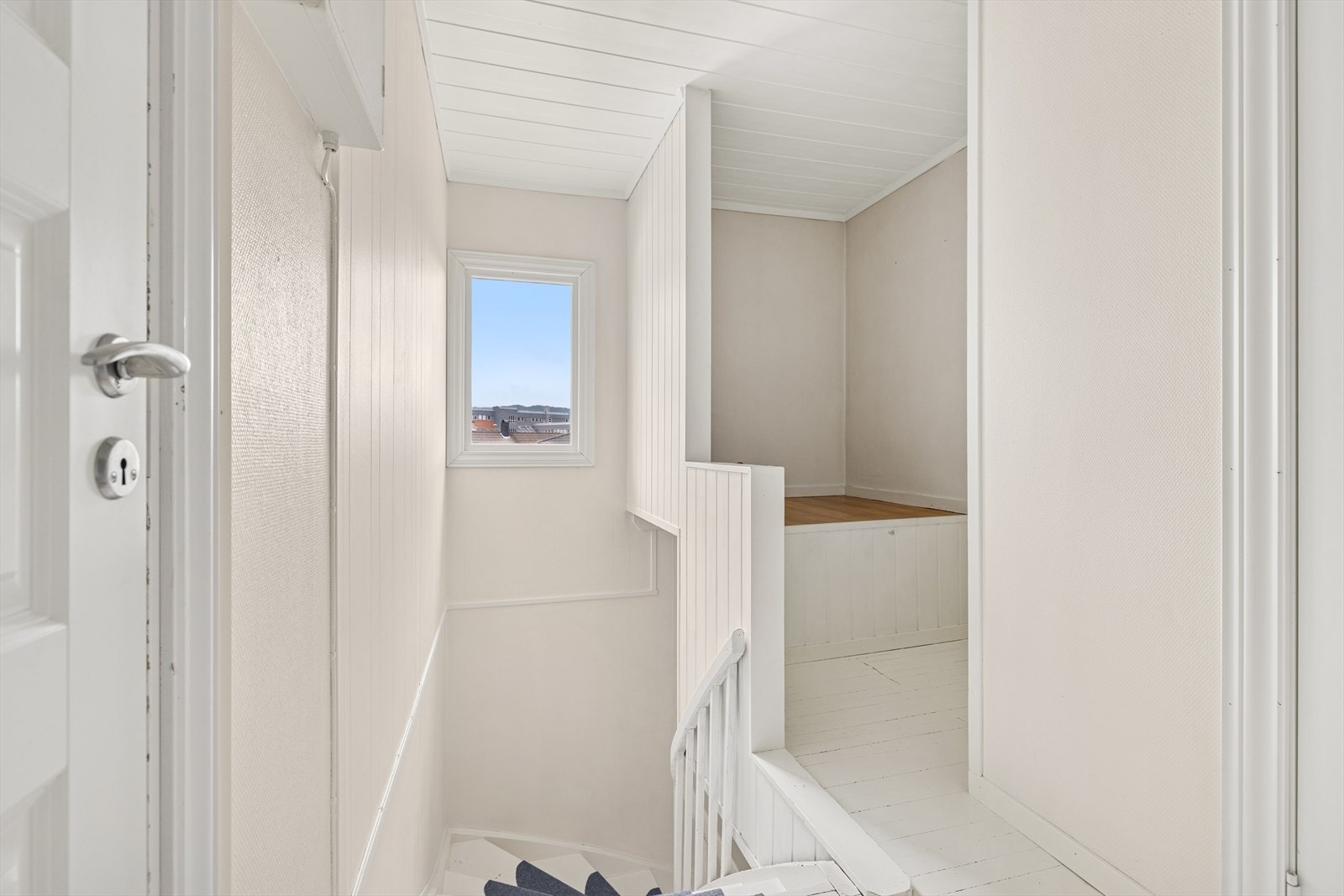 Trappegang ti andre etasje Galleribilde