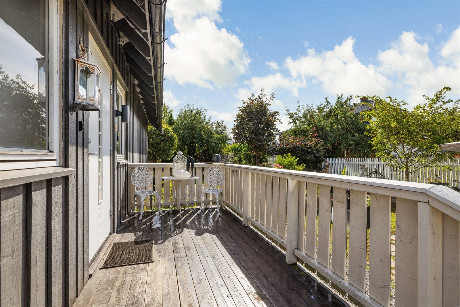 Et hyggelig inngangsparti ønsker deg velkommen hjem! Galleribilde