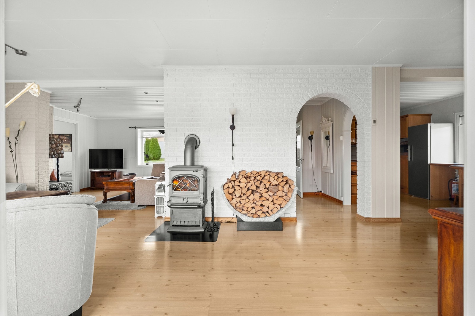 Stue/kjøkken er på hele 52 kvm. Galleribilde