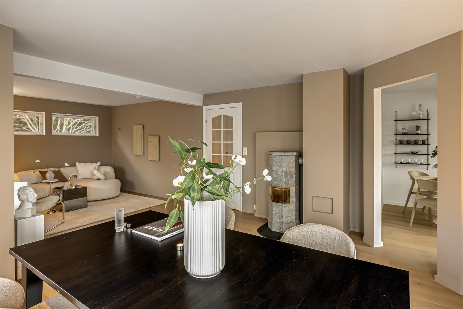 - Stue måler hele 30,5m² - Galleribilde