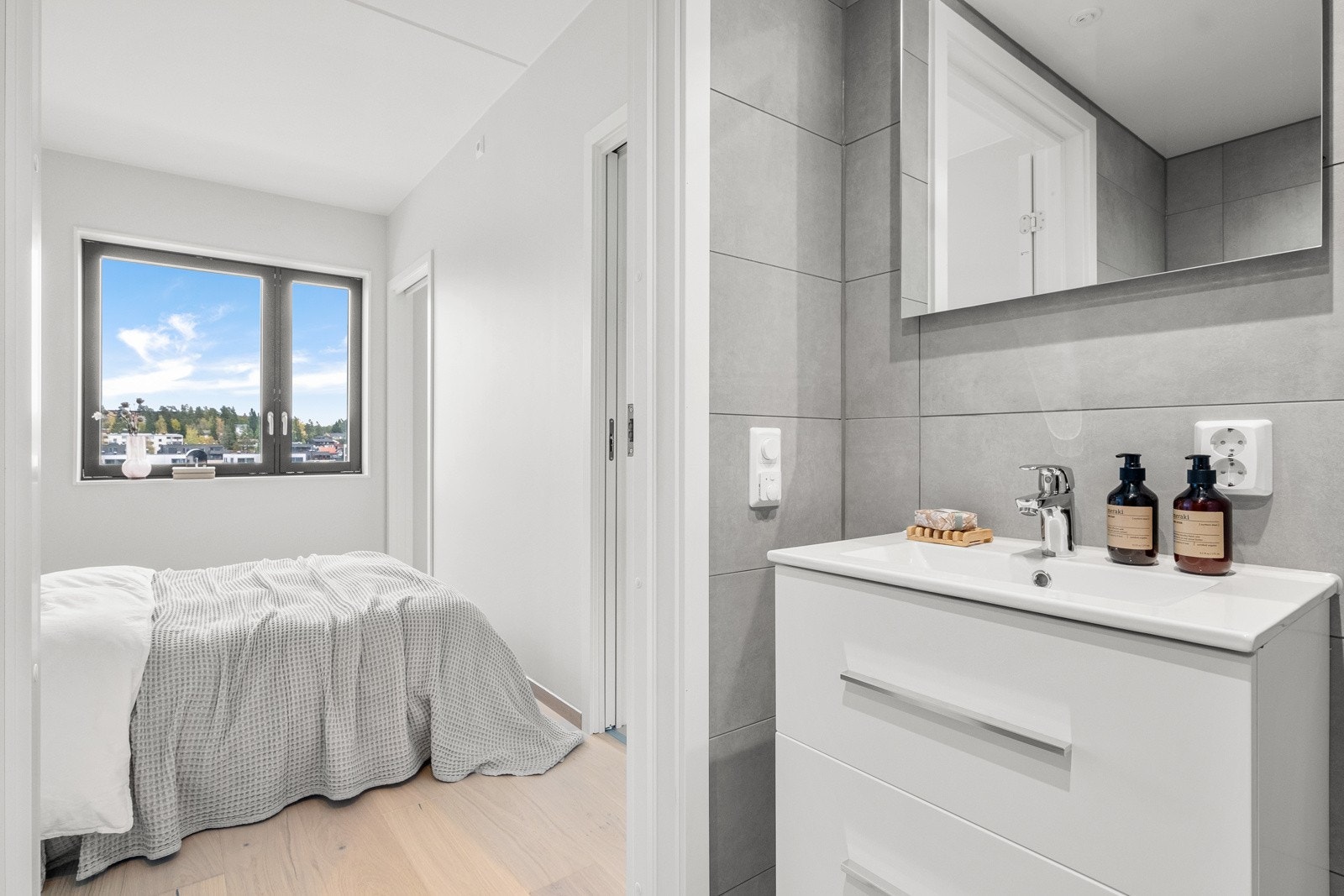 Hverdagsluksus med privat bad tilknyttet soverommet. Galleribilde