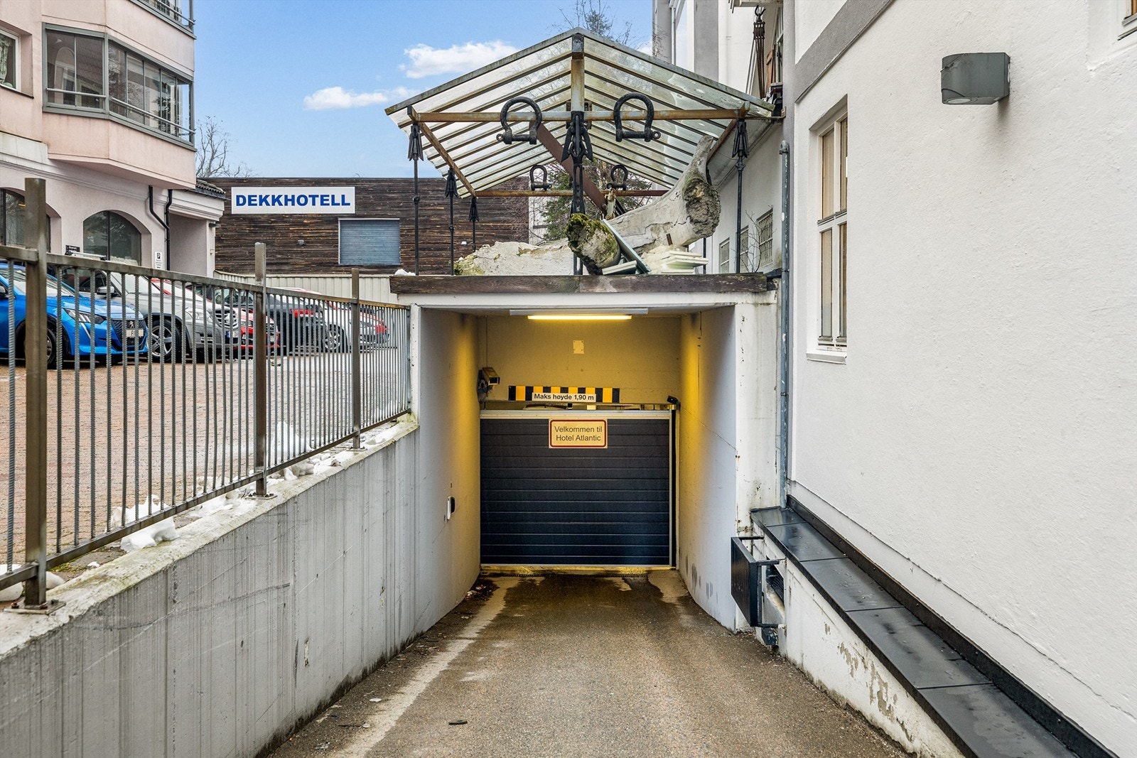 Innkjøring parkeringskjeller Galleribilde