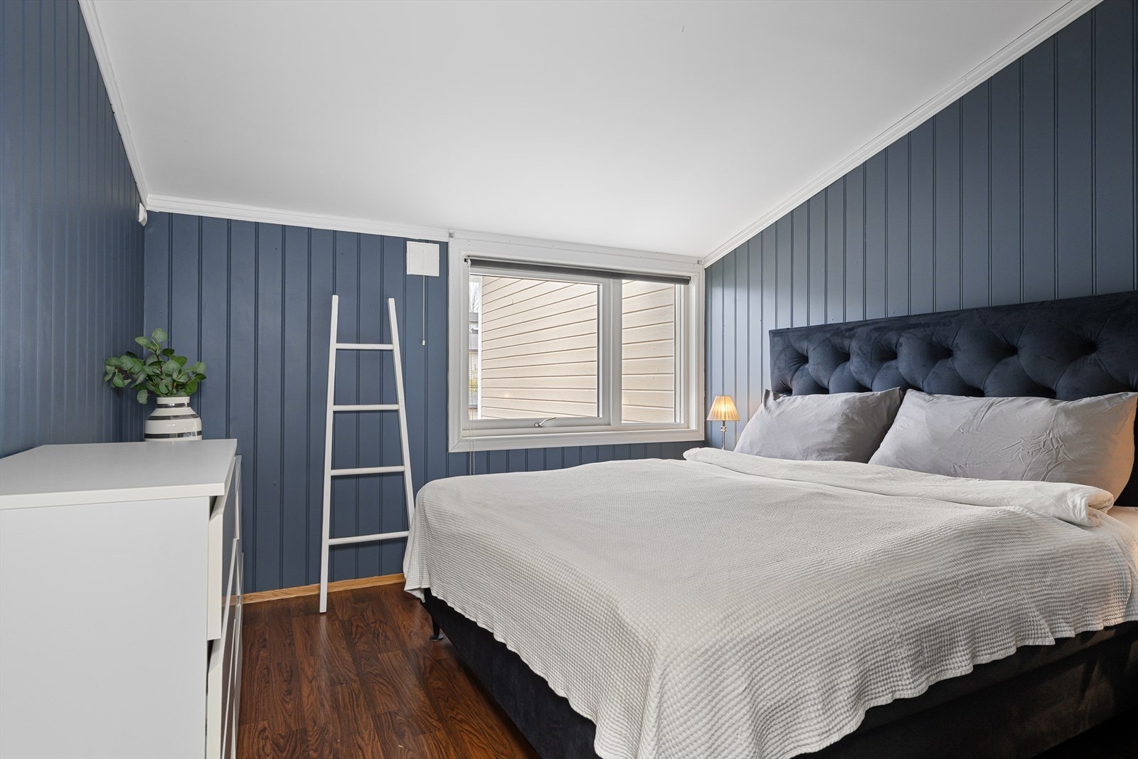 Soverommet vender mot øst og oppleves som svalt. Galleribilde