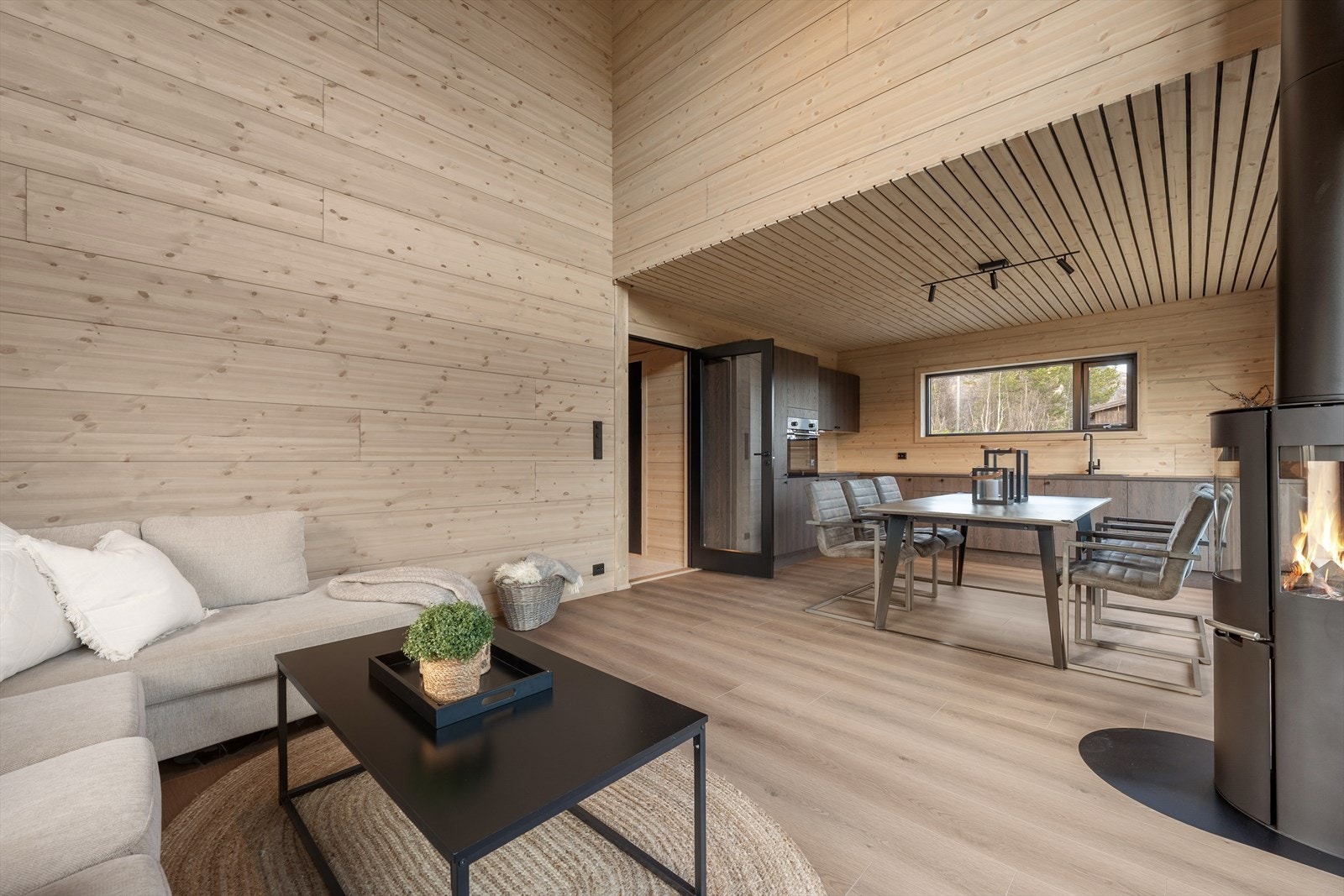 311355_DSC05482.jpg Galleribilde