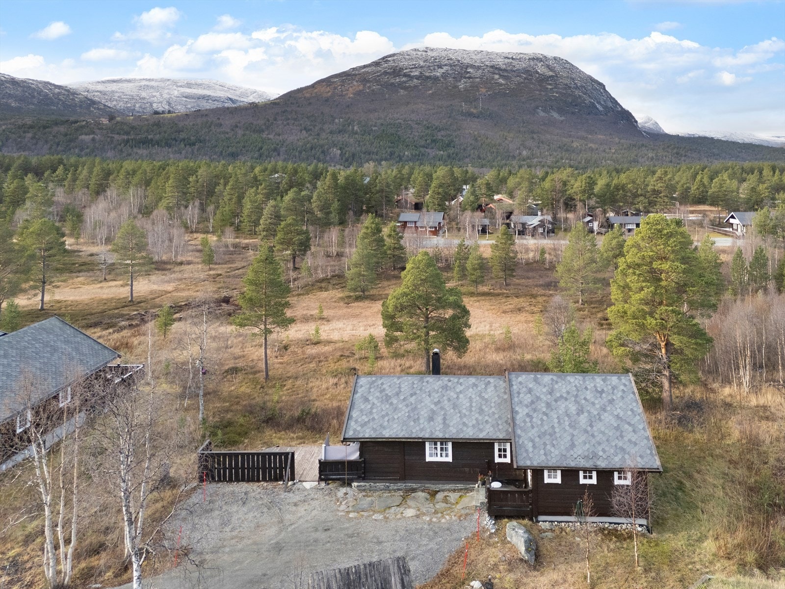 Like ved hytten finner du Morkenløypa (grønne-løypa), som gir enkel tilgang videre til et stort nettverk av skispor. Galleribilde