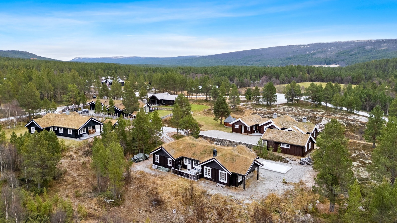 Eiendomsmegler1 v/Stian Konstad har gleden av å presentere Pinstivollen 8!
(Foto: Interiørfoto, Haukdal) Galleribilde