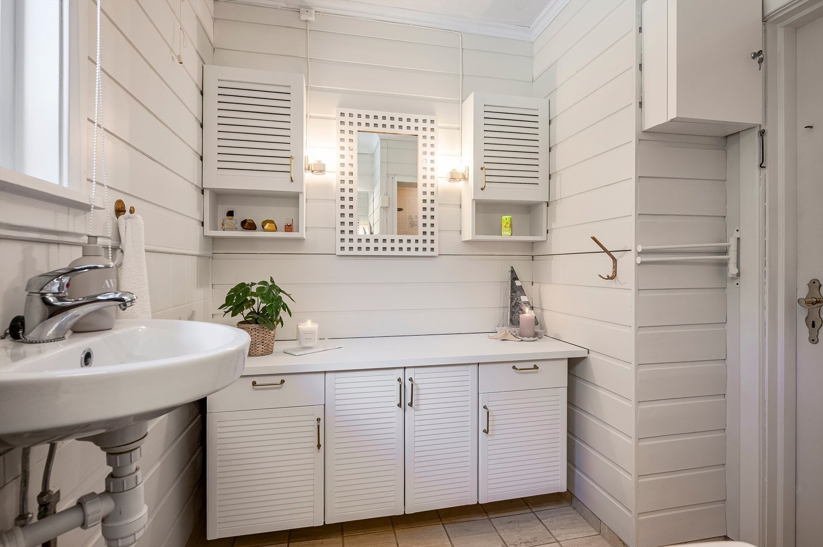 2189-3-1_063.jpg Galleribilde