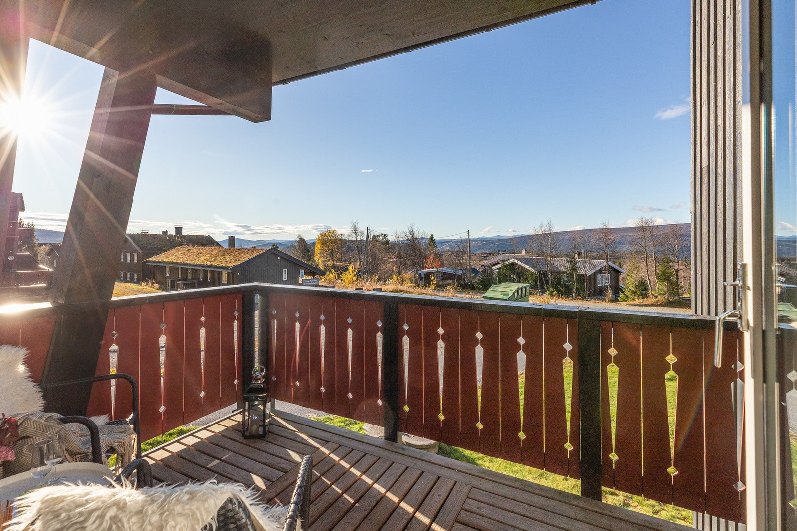 Eiendomsmegler Ida Follinglo presenterer denne fritidsleiligheten. Foto: Christine Stokkebryn Galleribilde