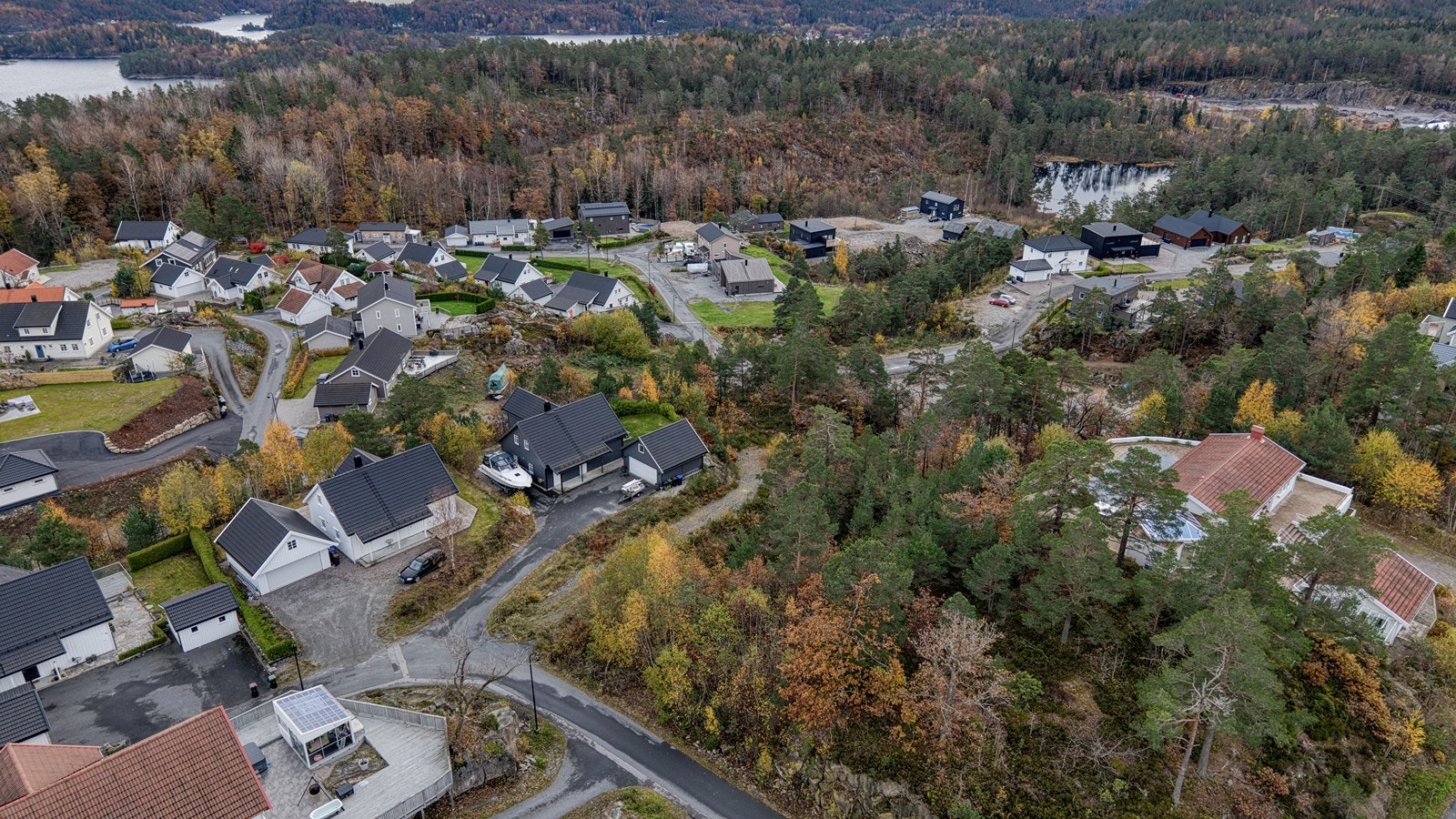 DJI_20251030121843_0021_D_HDR Galleribilde