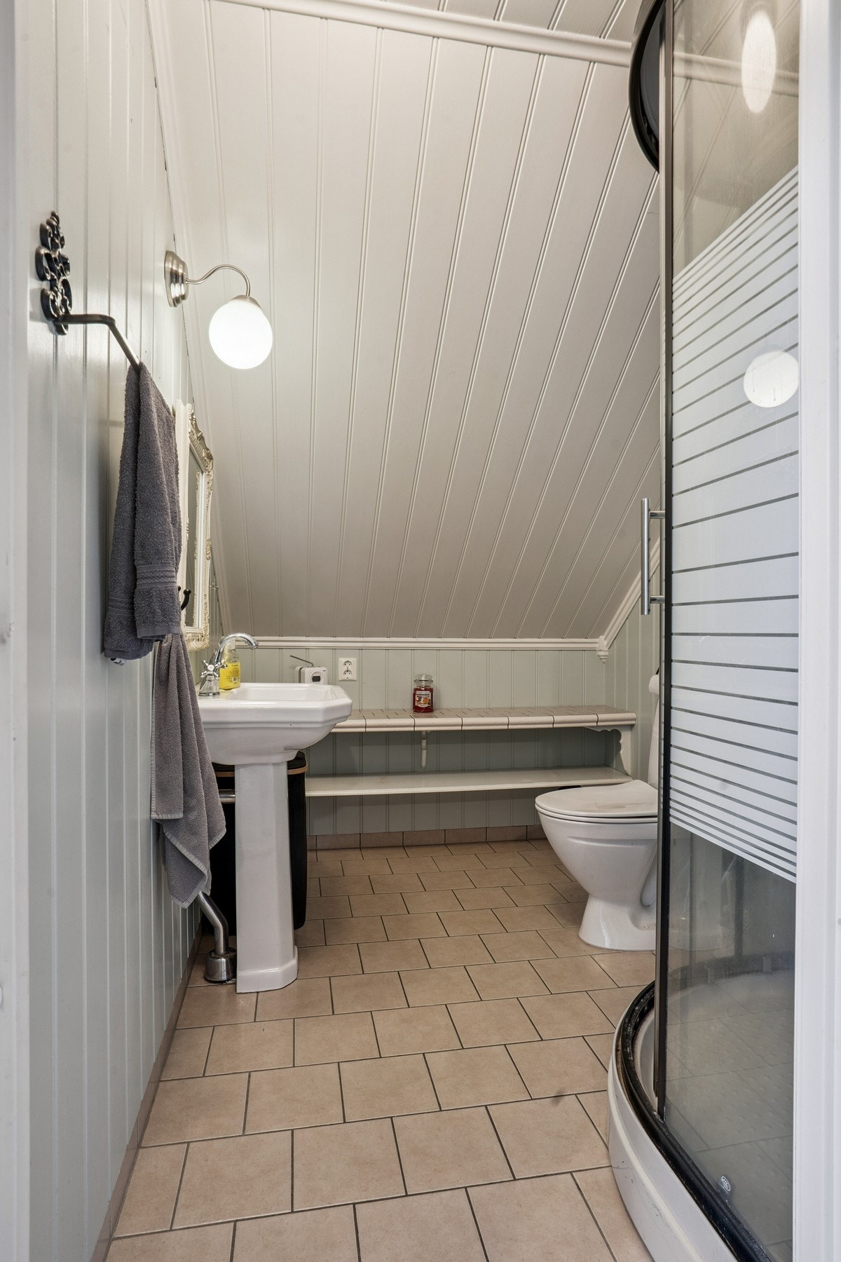 Termostatstyrte varmekabler på bad/Wc. Galleribilde