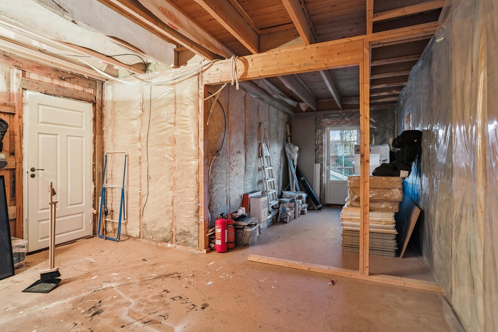 Tilbygget del i hovedetasjen er planlagt som bad/vaskerom. Galleribilde