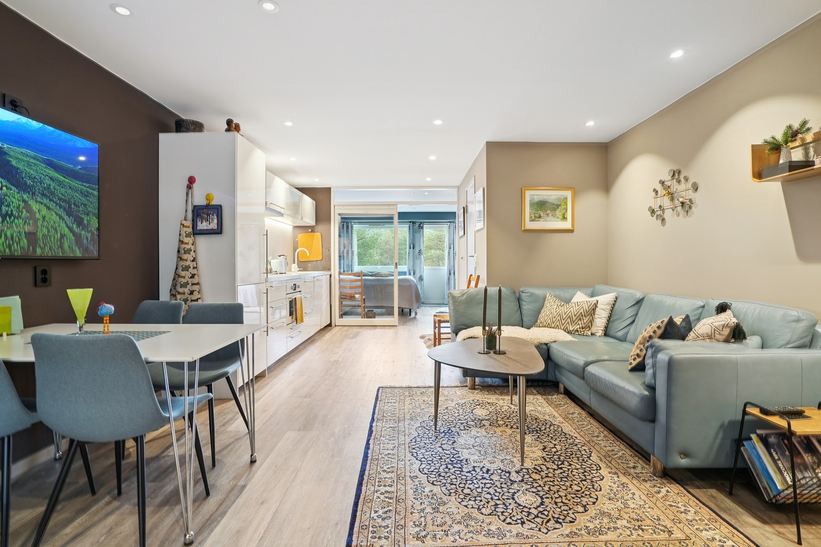 Velkommen til Hotellvegen 2! Galleribilde