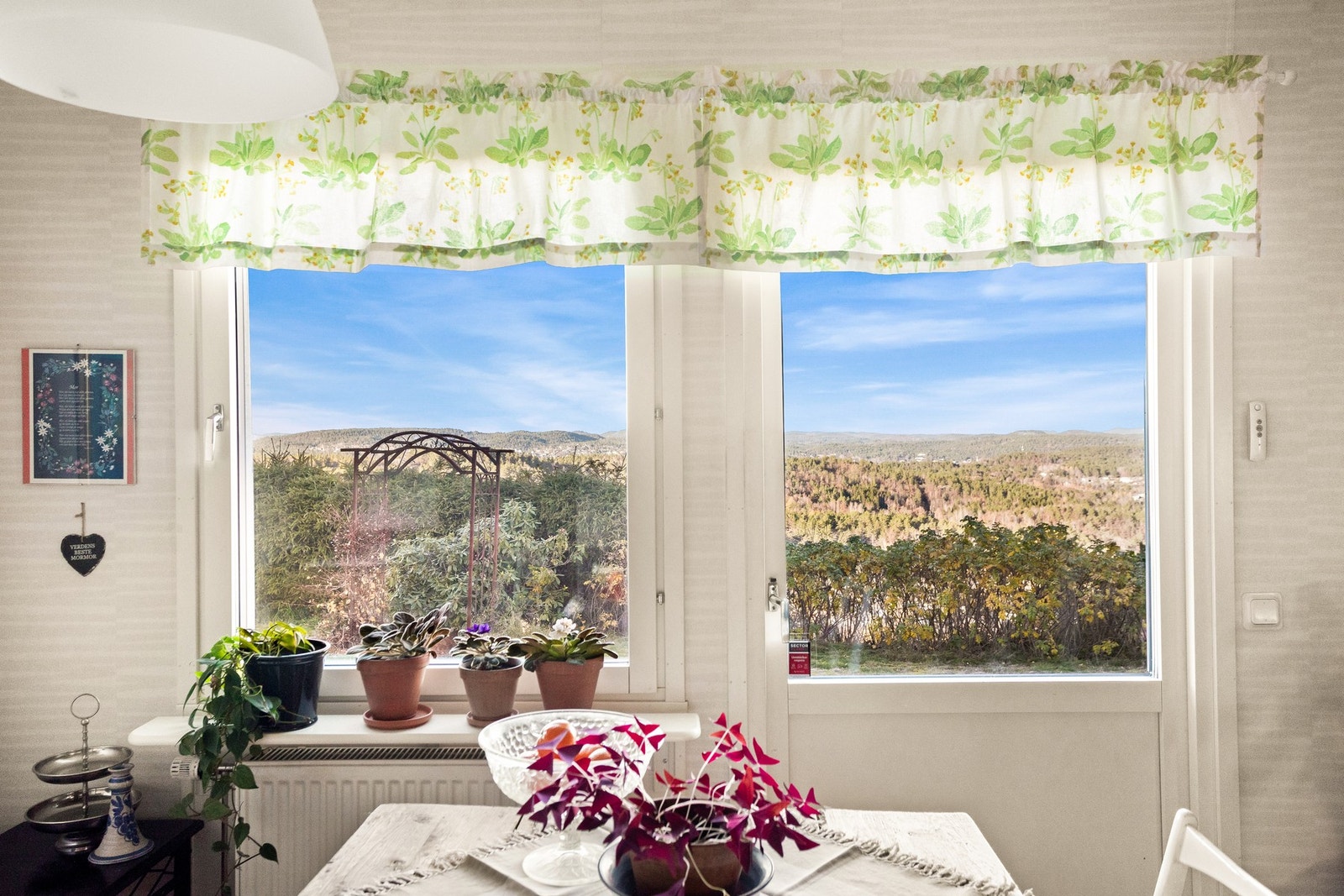 Innholdsrik enebolig med utleiedel! Galleribilde