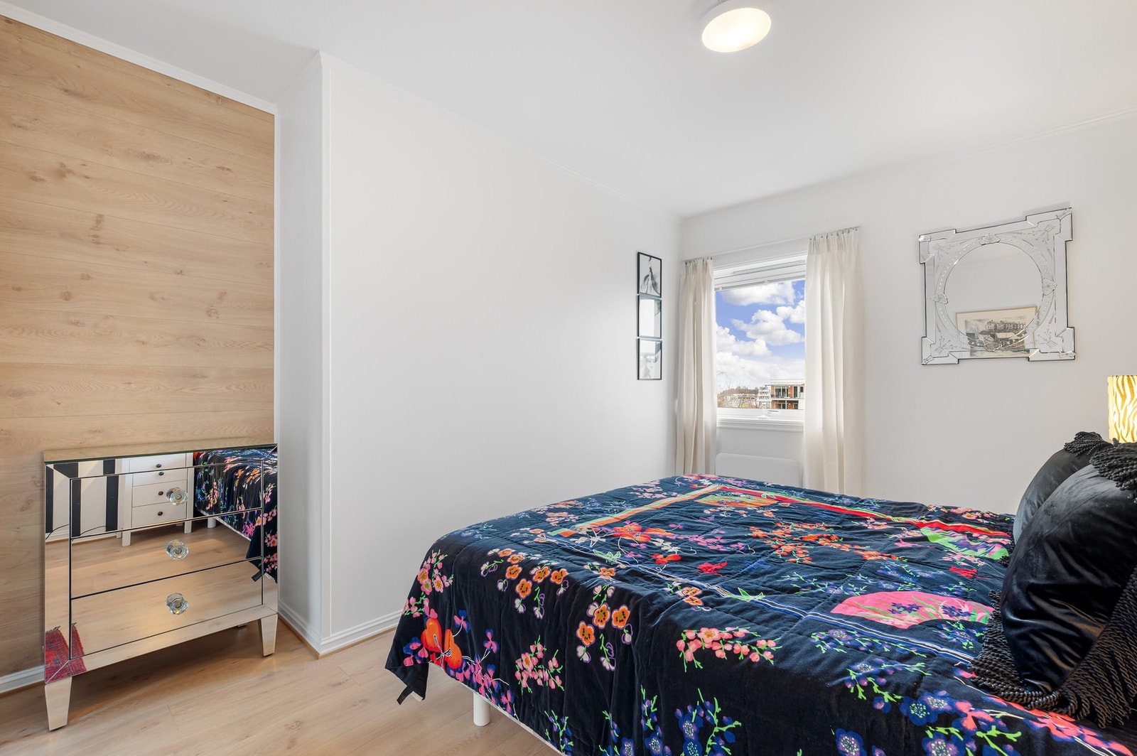 Soverommet vender mot et rolig fellesområde. Galleribilde