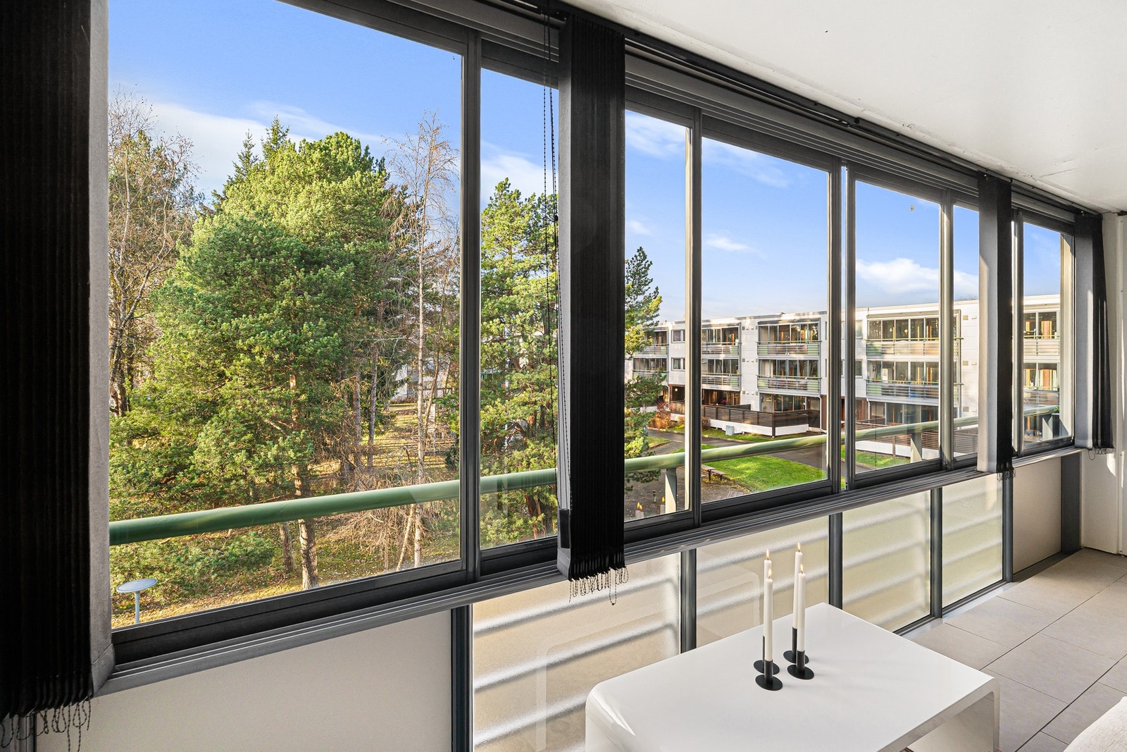 Balkongen kan fint benyttes hele året. Galleribilde