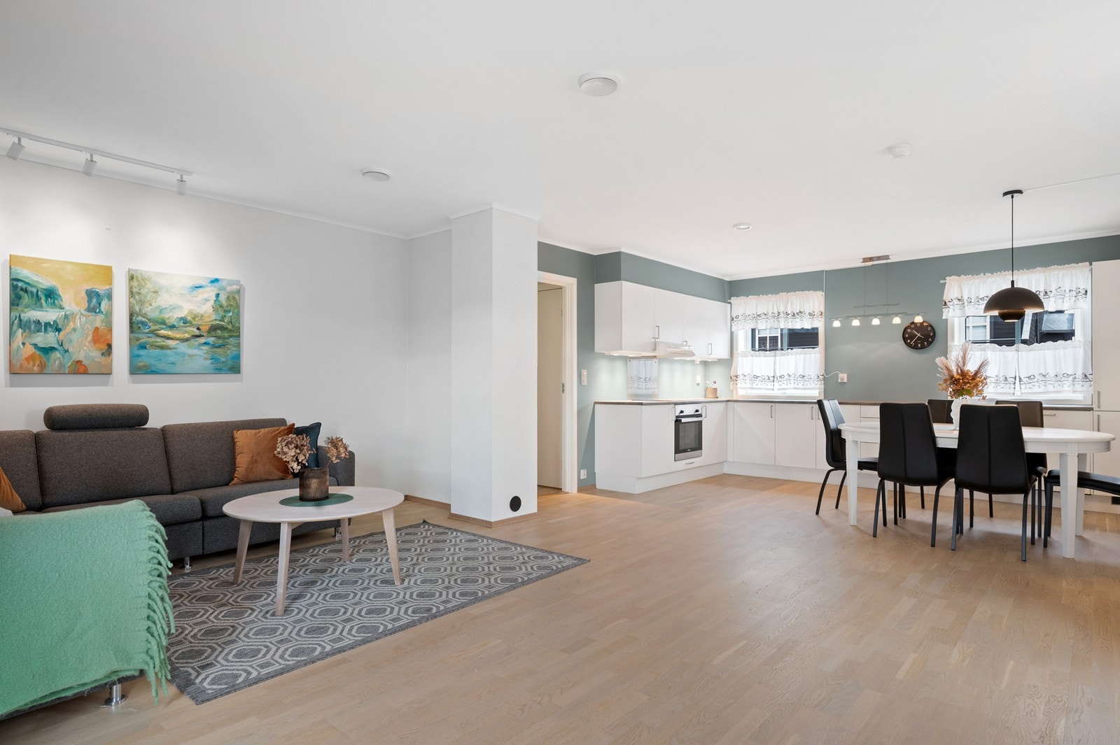 Det er elementpipe i stuedelen Galleribilde