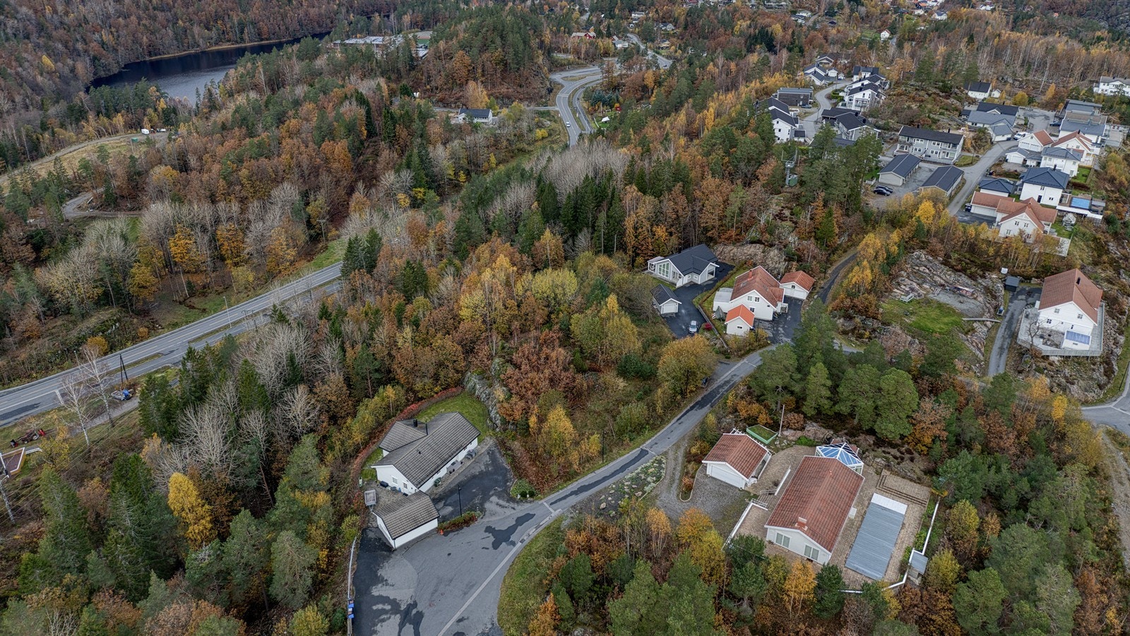 DJI_20251030122758_0096_D_HDR Galleribilde