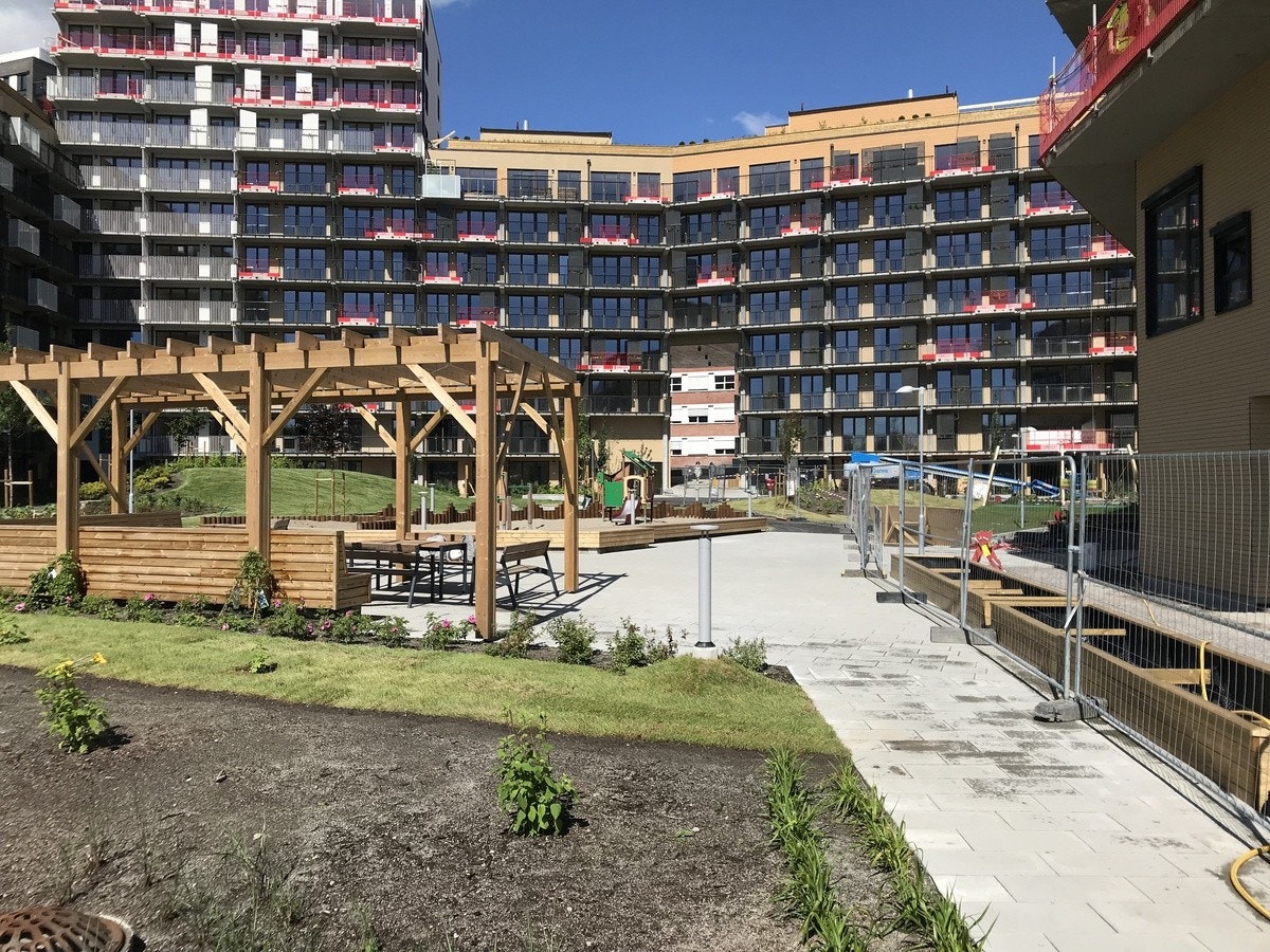 hage, sitteplass Galleribilde