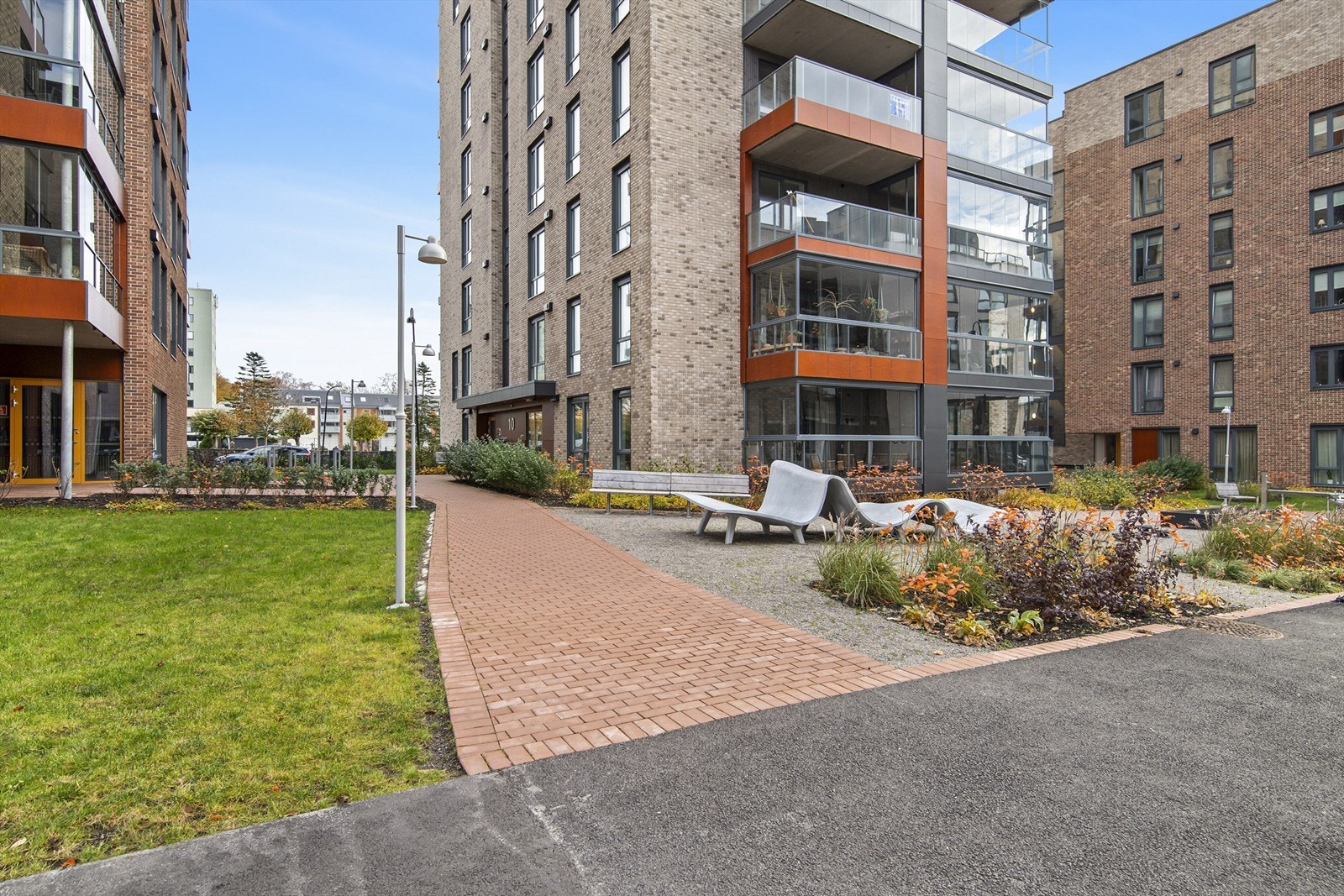 Velstelt og innbydende uteområde - perfekt for både store og små Galleribilde