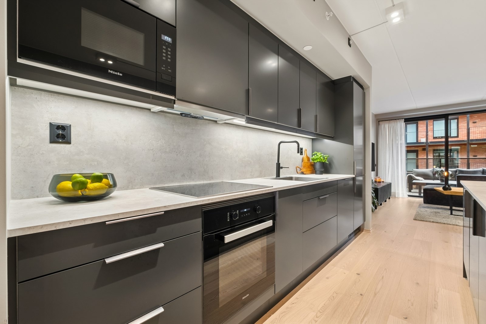 Leiligheten er beliggende i prosjektet Byhaven, Værste i byggets 4.etasje. Galleribilde