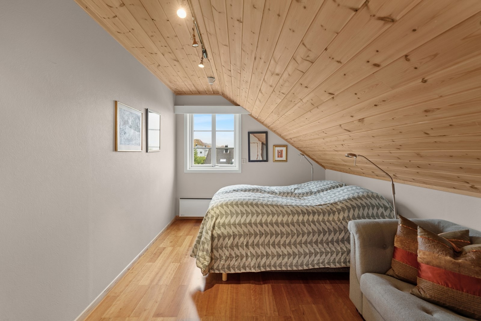 Soverom nr. 2. Galleribilde