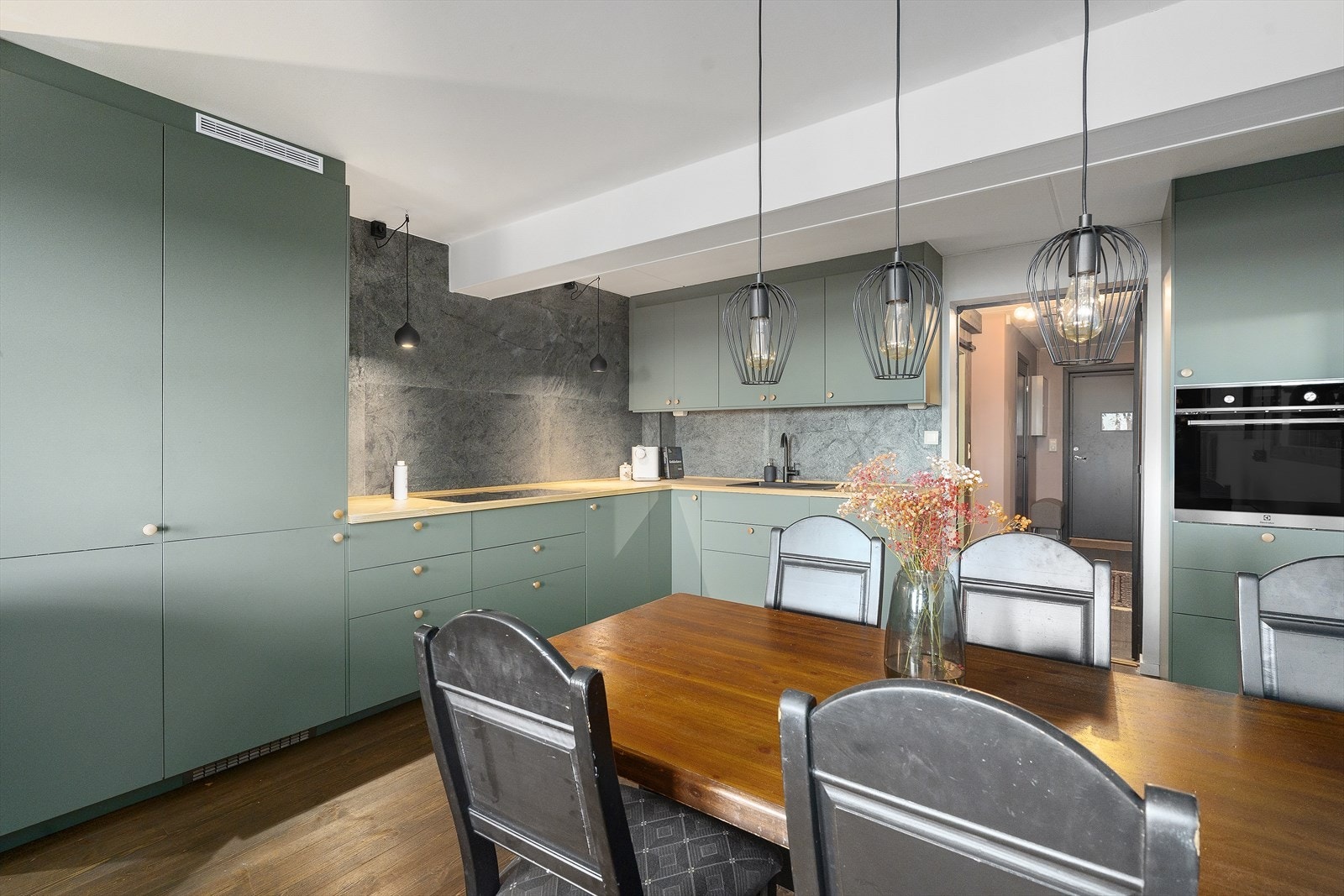 Kjøkkenet er nytt i 2024 Galleribilde