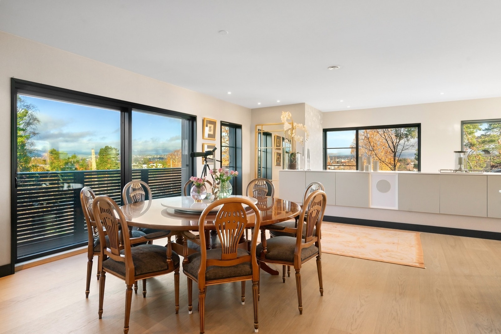 Utsikt mot Oslofjorden og Oslo. Galleribilde