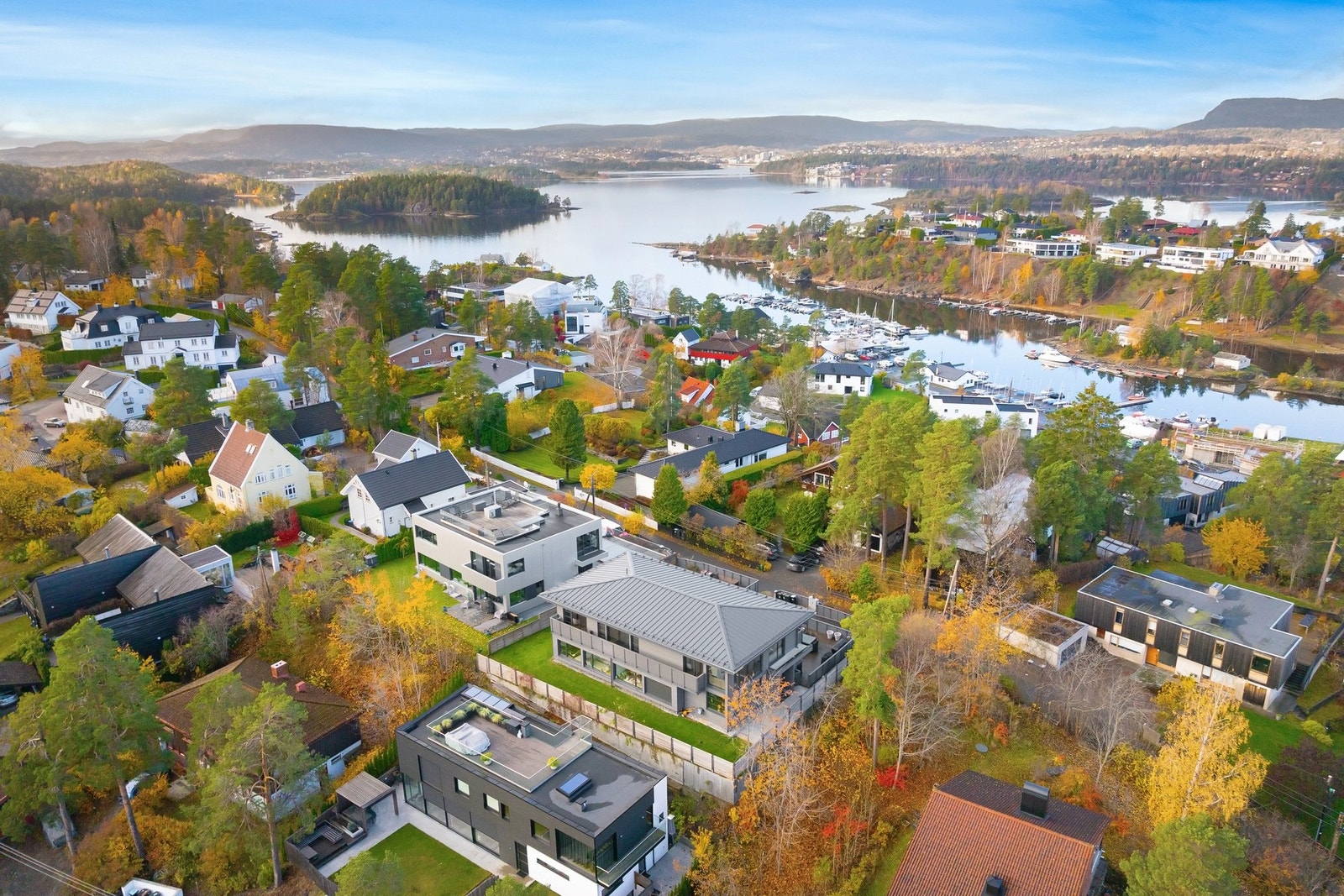 Utsikt mot Sørkedalen, Wyllerløypa og Holmenkollen. Galleribilde