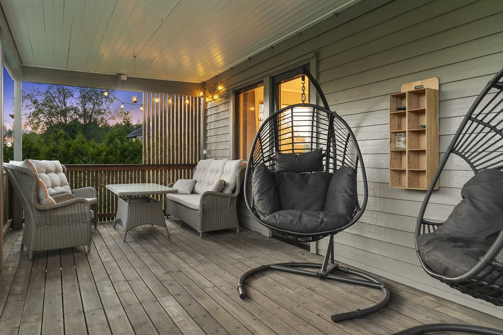 Fine terrasse med utgang fra stuen Galleribilde