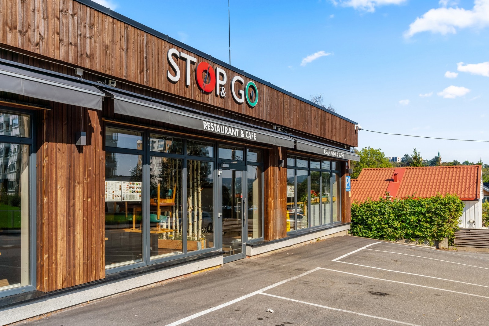 Stop n' go resturant og café ligger i nabolaget Galleribilde