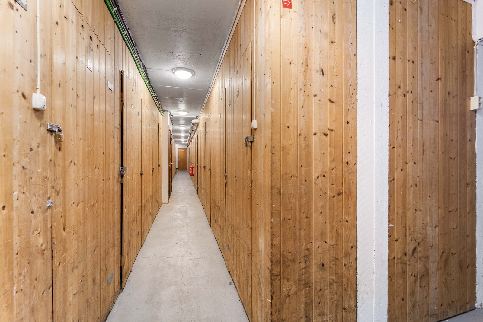 Bod i kjeller på ca. 2kvm Galleribilde