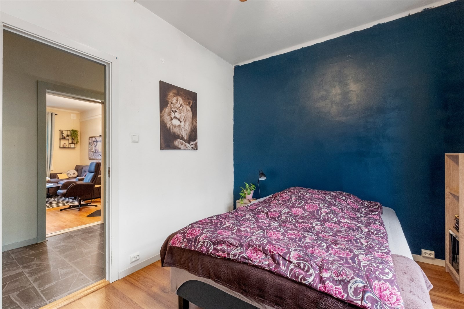 Romslig soverom Galleribilde