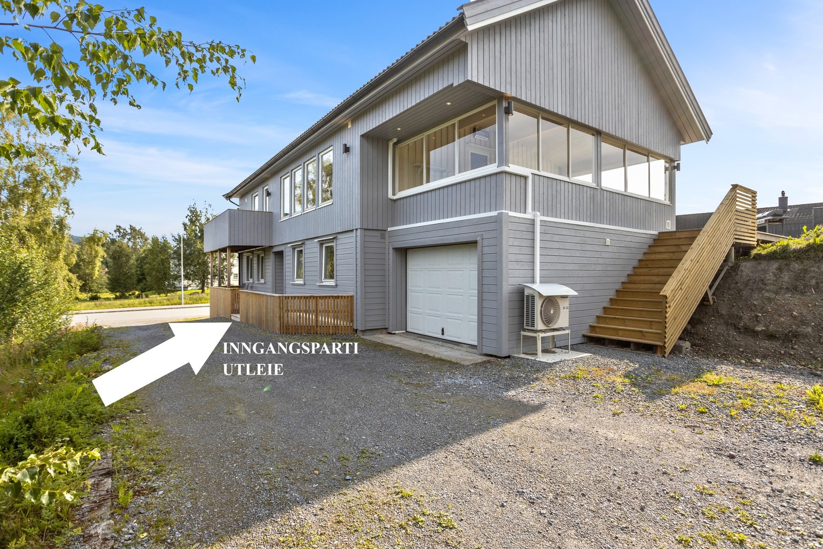 Separat inngangsparti for utleiedelene. Galleribilde