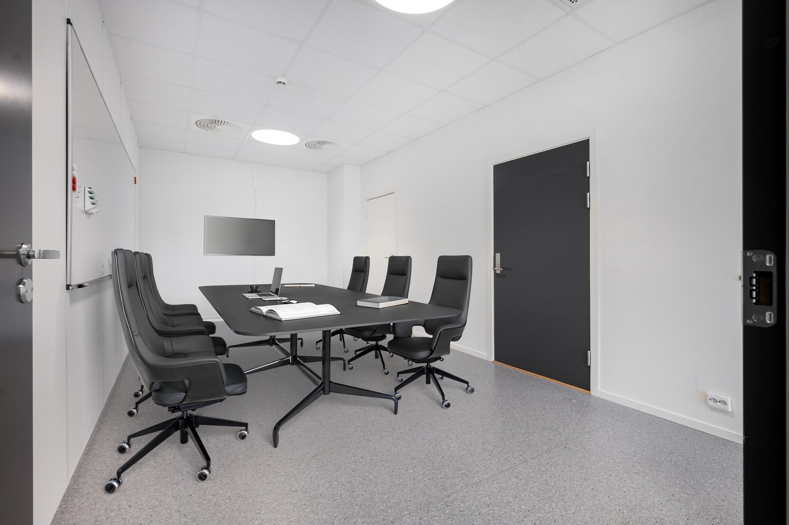 2 møterom i 2. etasje i tilknytning til kantine Galleribilde