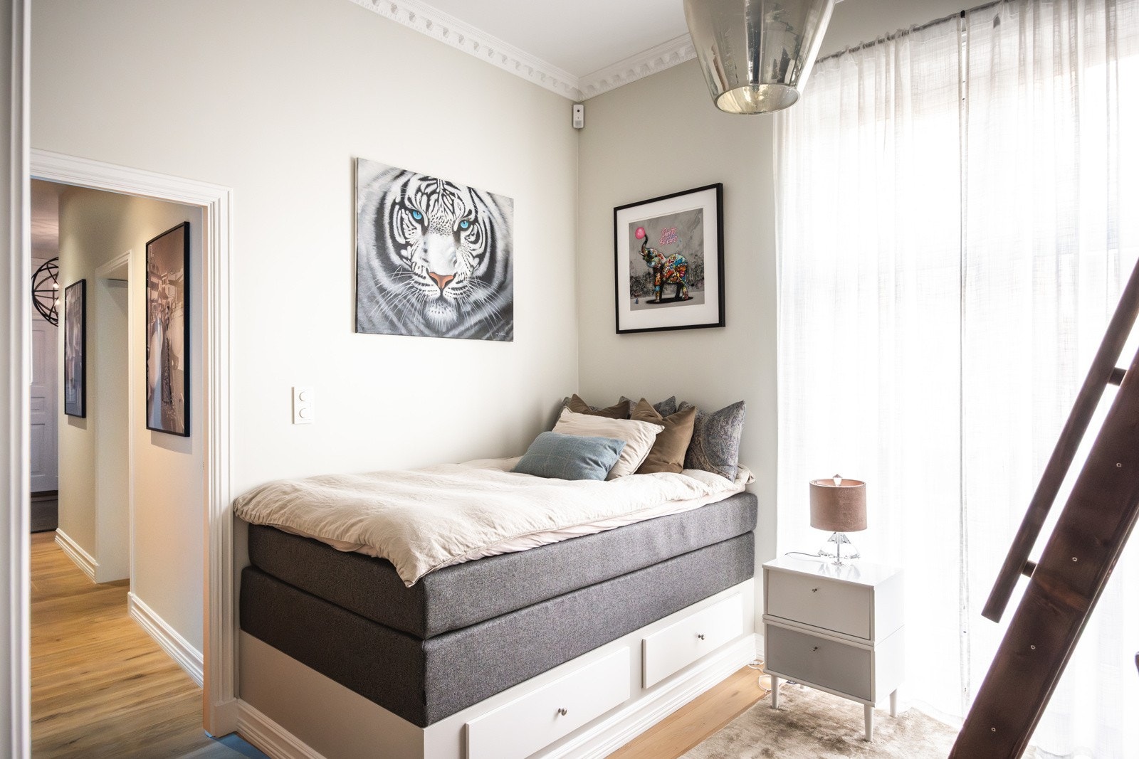 Soverom ll Galleribilde