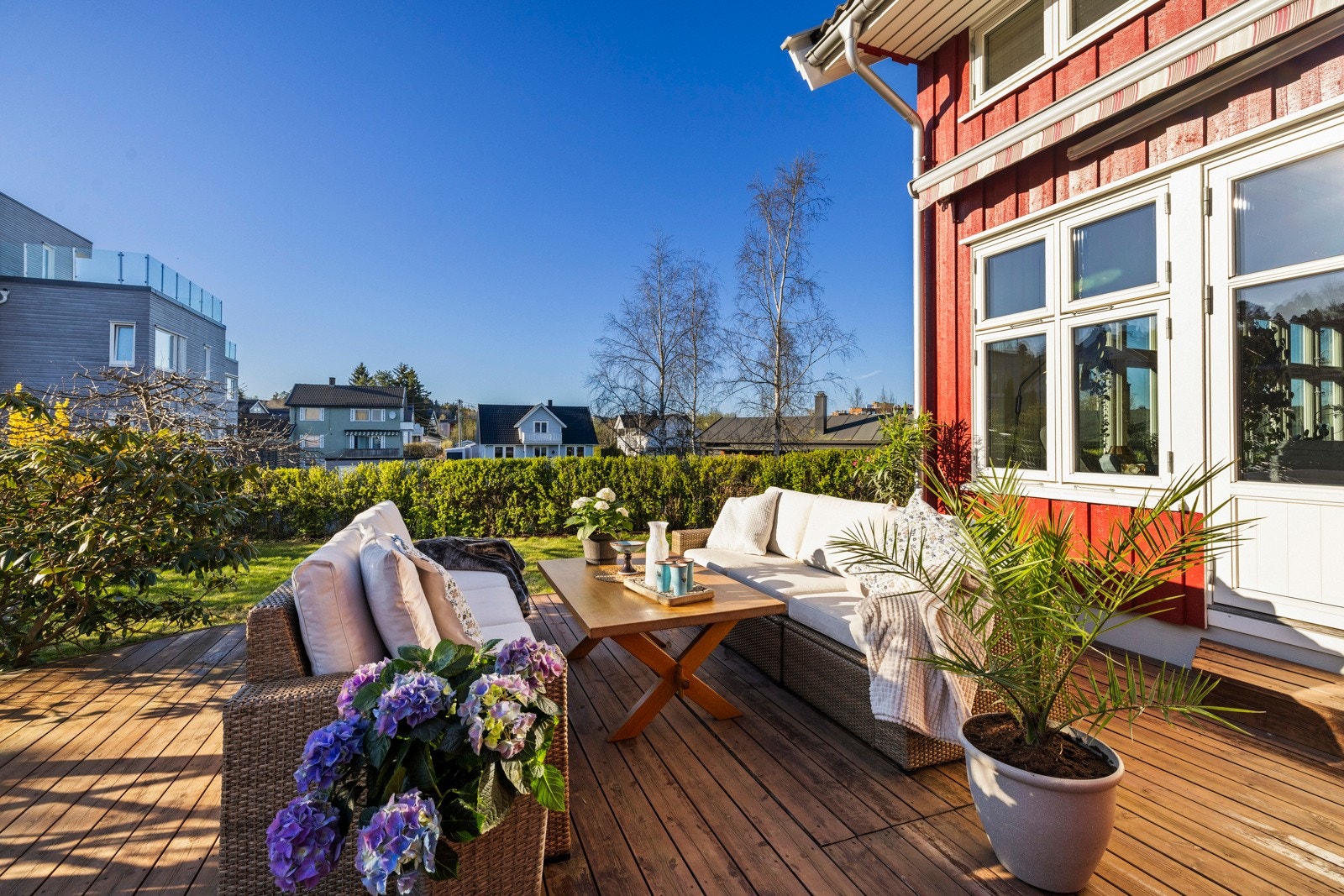 Terrasse. Galleribilde