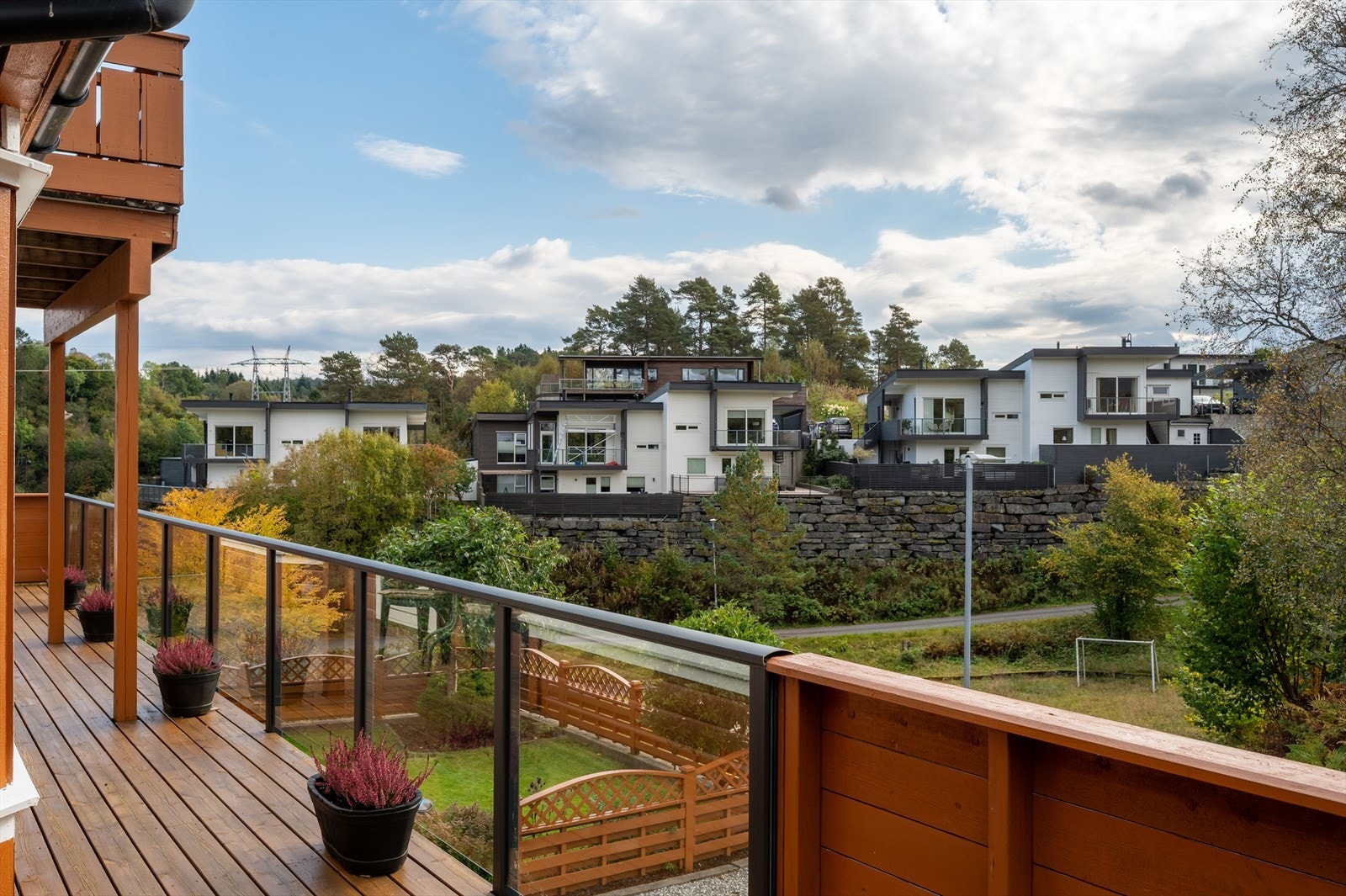 Flott utsikt utover nabolaget! Galleribilde