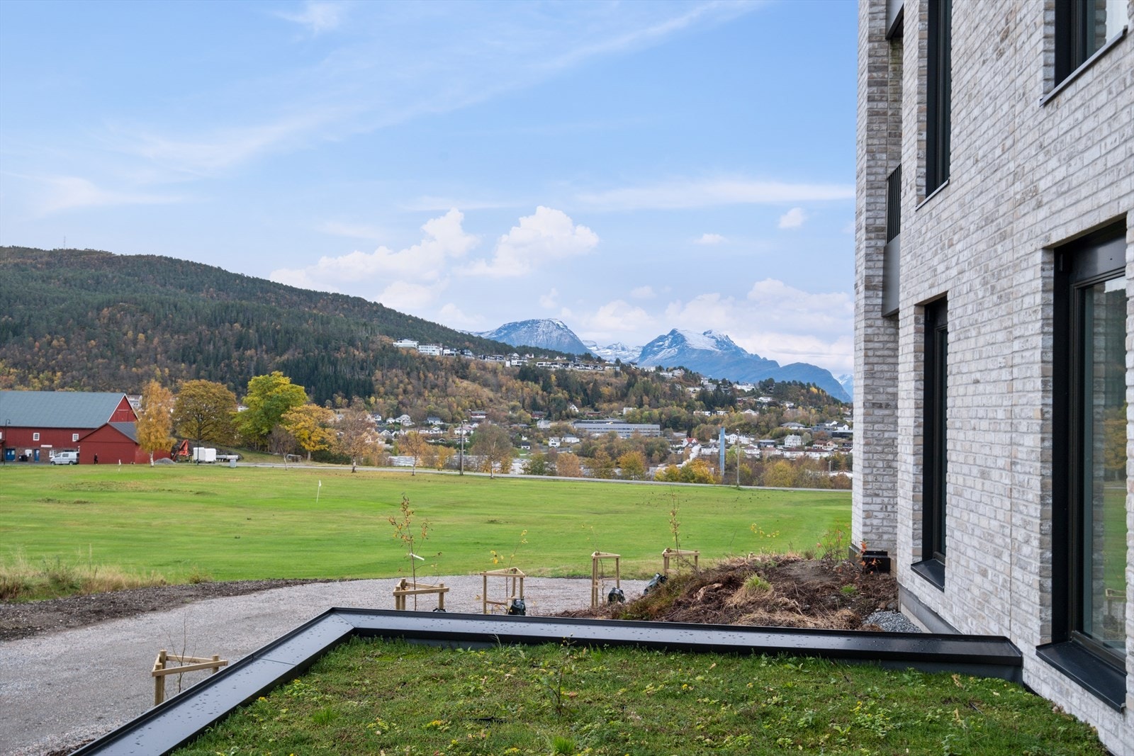 Moa golfbane ligger kun et steinkast unna leiligheten. Galleribilde