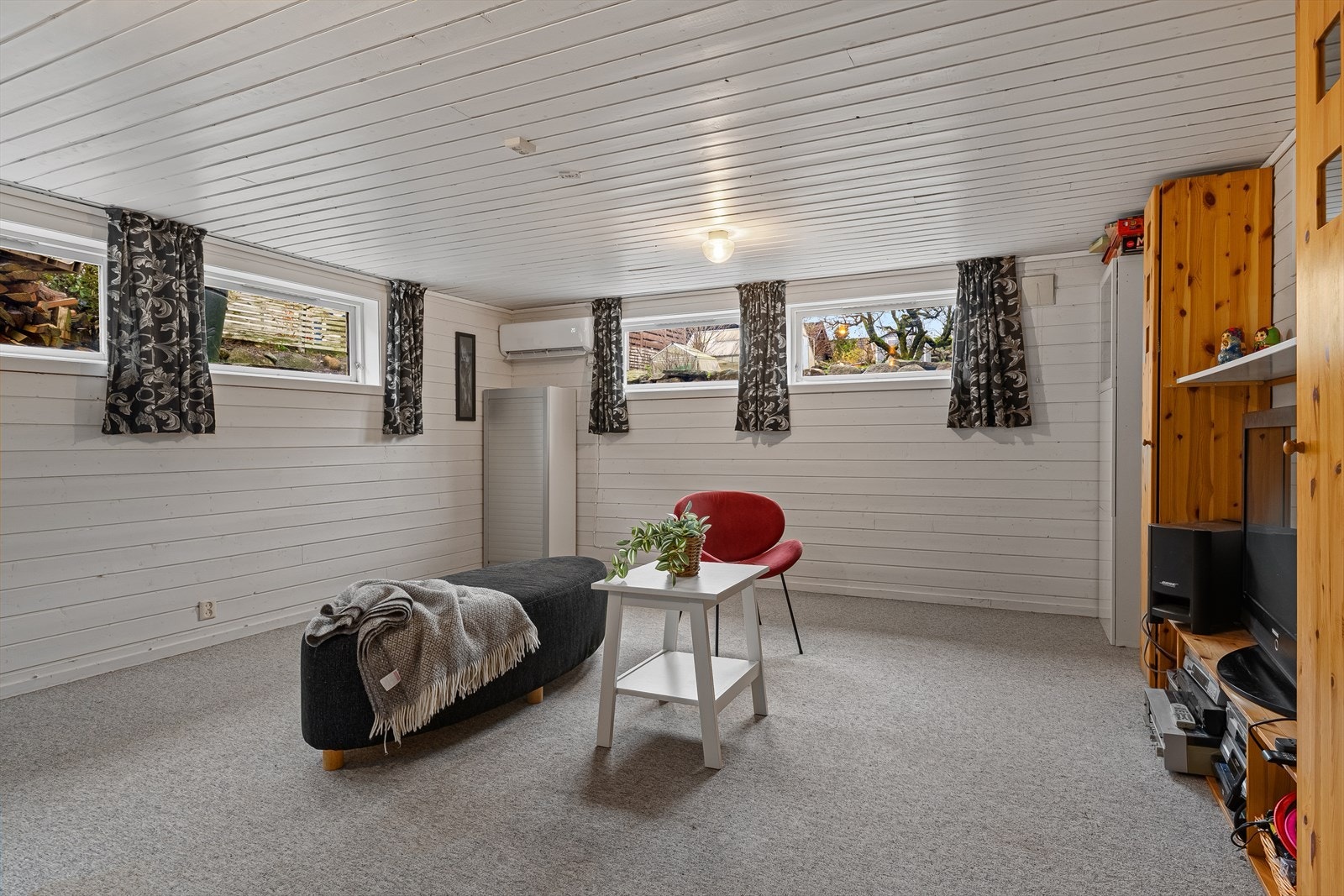 Innredet rom i u.etg. (ikke godkjent) Galleribilde