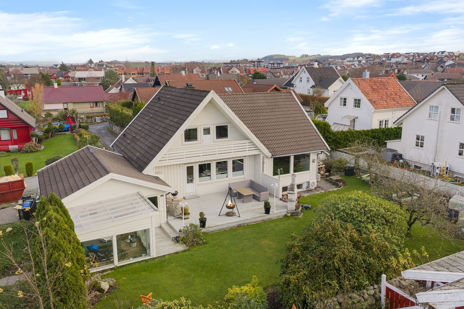 Velkommen til Parkvegen 57, Nærbø. Presentert av Kristine Ree Espedal i EiendomsMegler 1 Jærmegleren. Foto: Asle Haukland Galleribilde