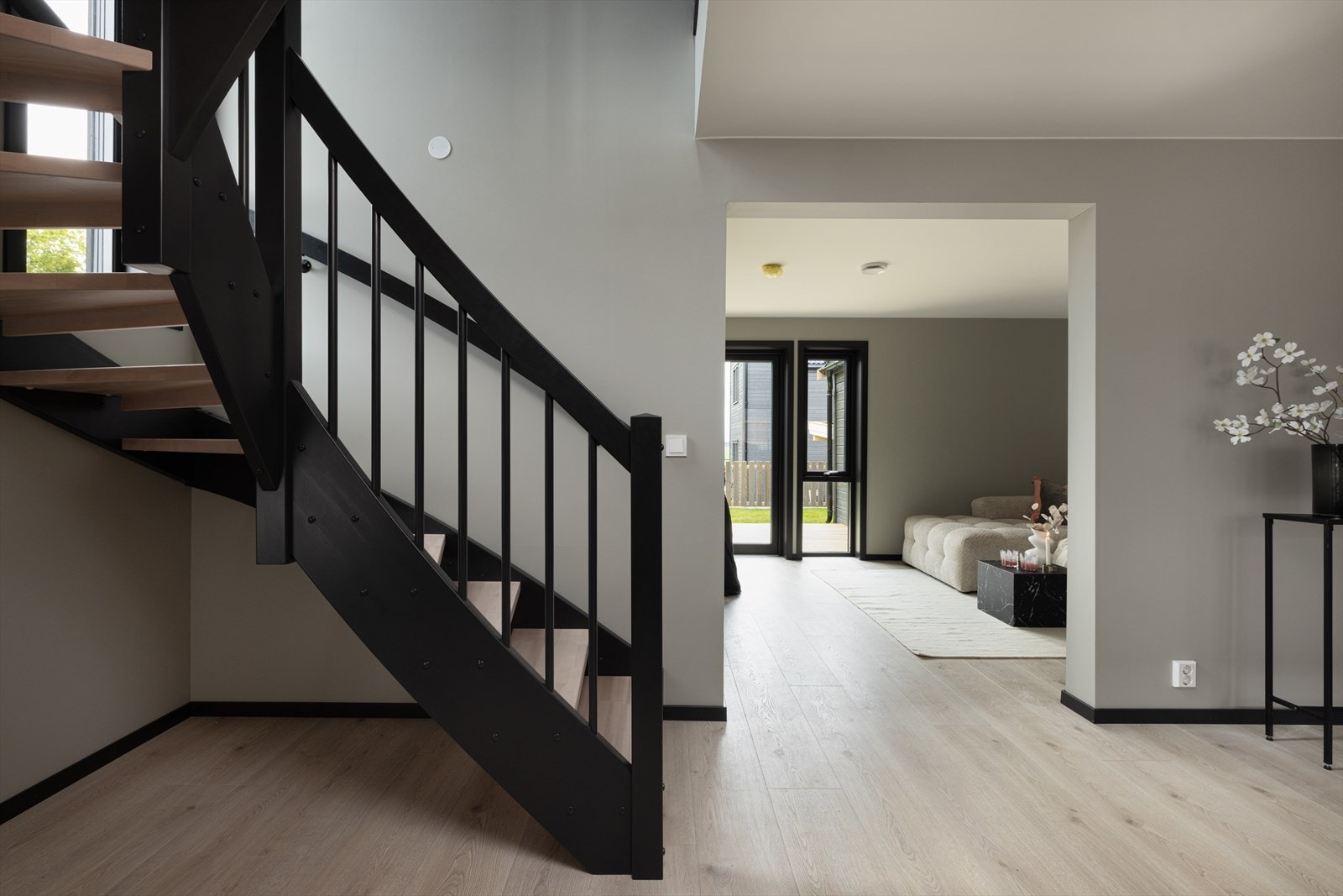 Videre inn mot trappegangen. Galleribilde