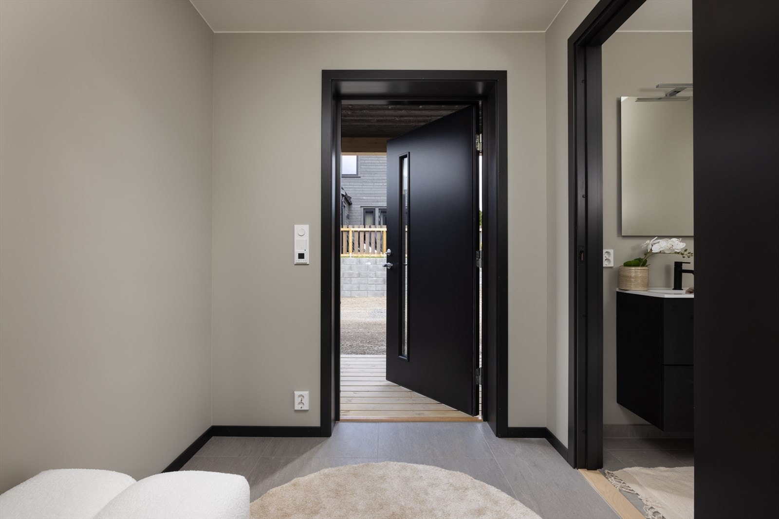 Velkommen inn i gangen. Galleribilde