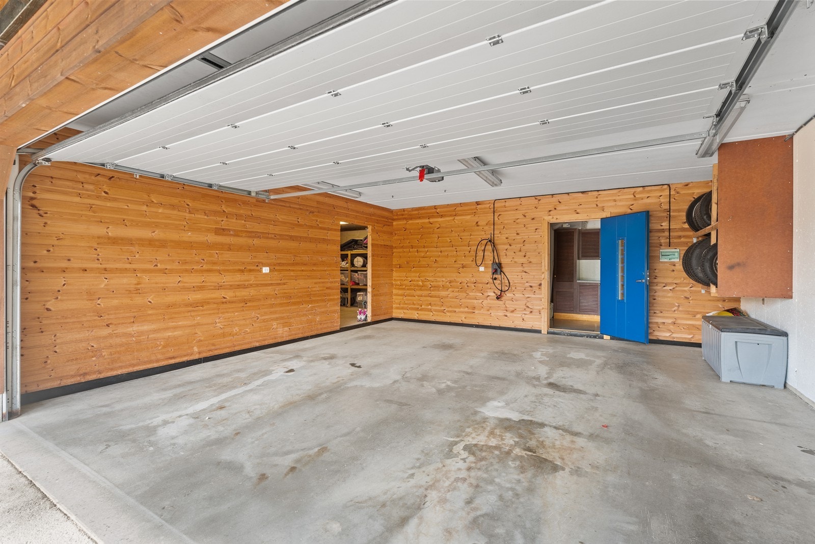 Dobbel garasje Galleribilde