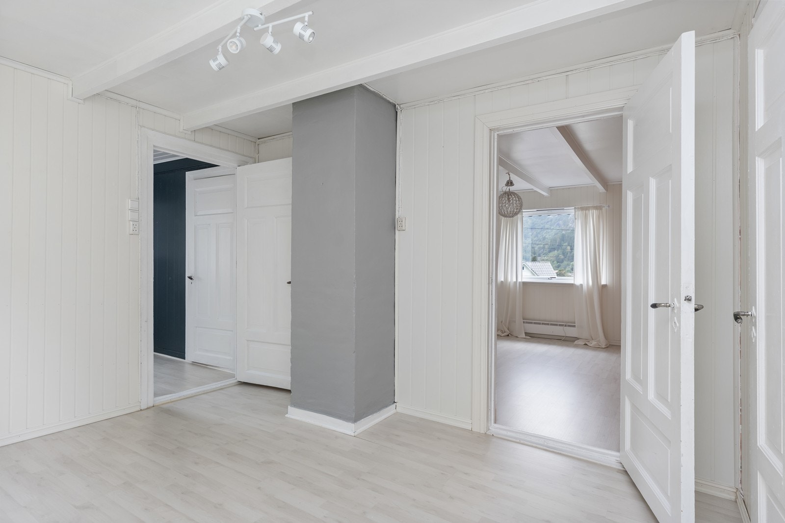 Soverom 2 - rommet ble tidligere brukt som tv-stue. Galleribilde