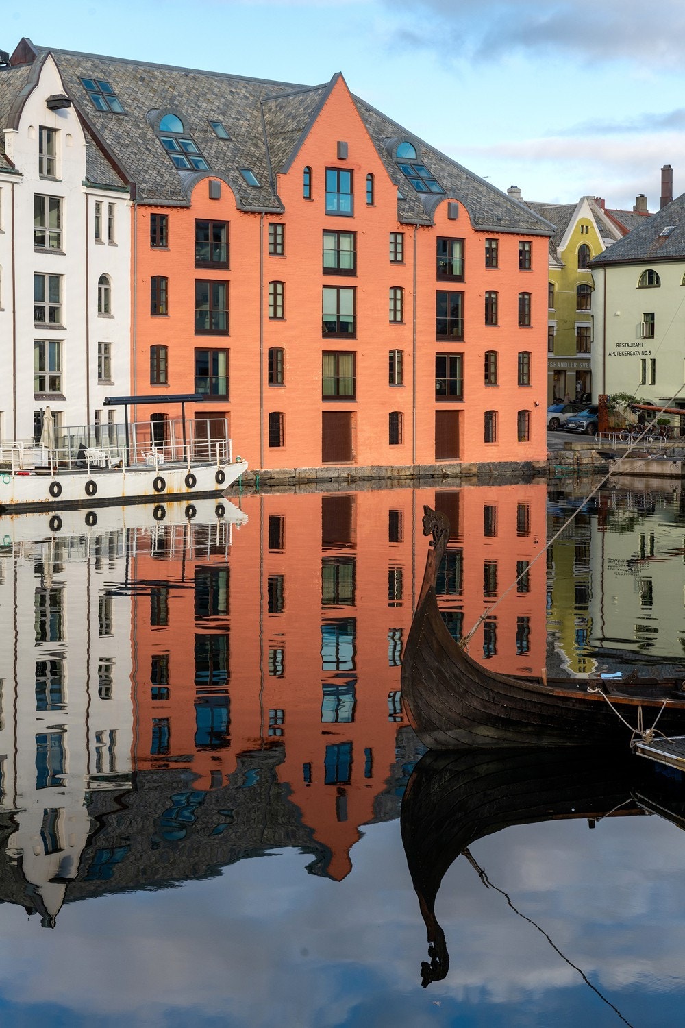 Apotekergata 7 Galleribilde